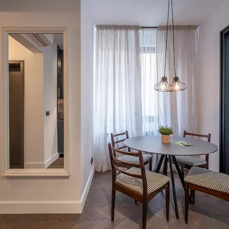 Apartamento Soho 13 - Black & White Sófia