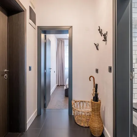 Soho 13 - Black & White