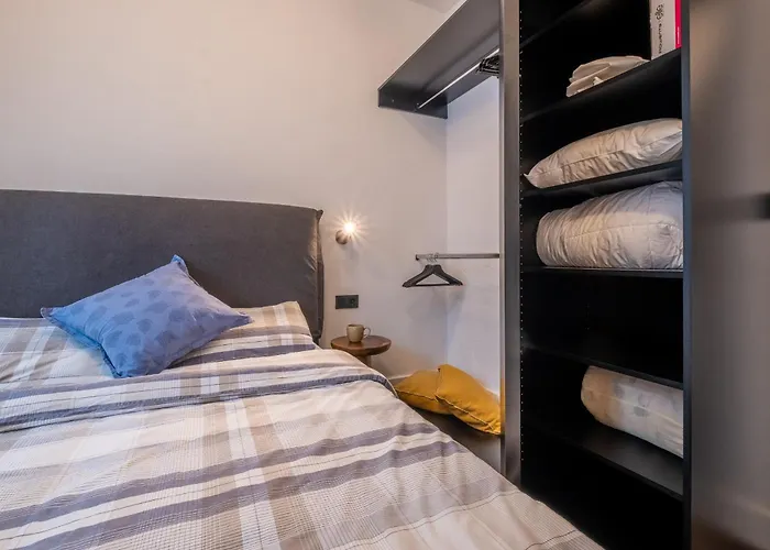 Soho 13 - Black & White Apartmán *