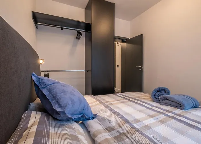 Soho 13 - Black & White