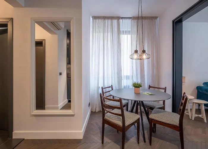 Apartmán Soho 13 - Black & White Sofie