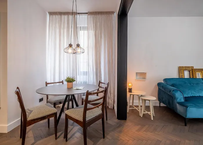 Soho 13 - Black & White