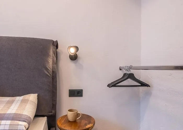 Soho 13 - Black & White Apartmán *